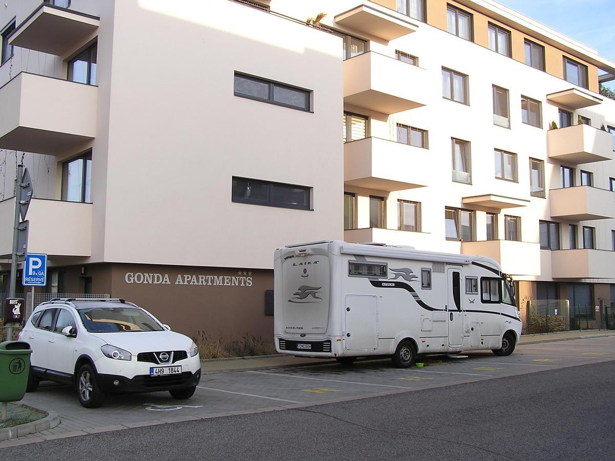 Gonda Apartments Hradec Králové Exteriér fotografie